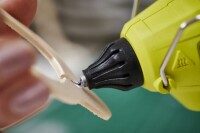 Ryobi RGLU4-0 Akku-Hei&szlig;klebepistole Klebepistole 4V...